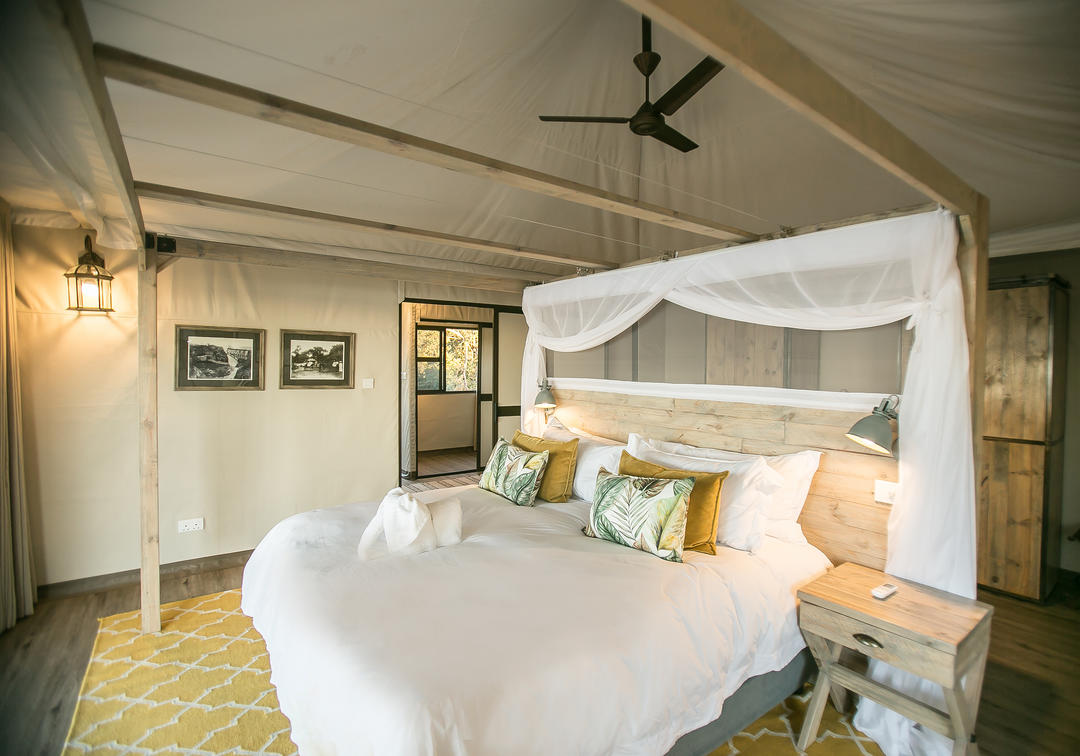 The Old Drift in Victoria Falls safari suites