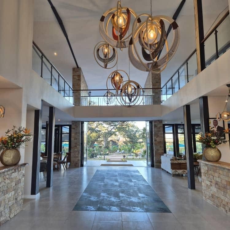 Waterfalls Lodge