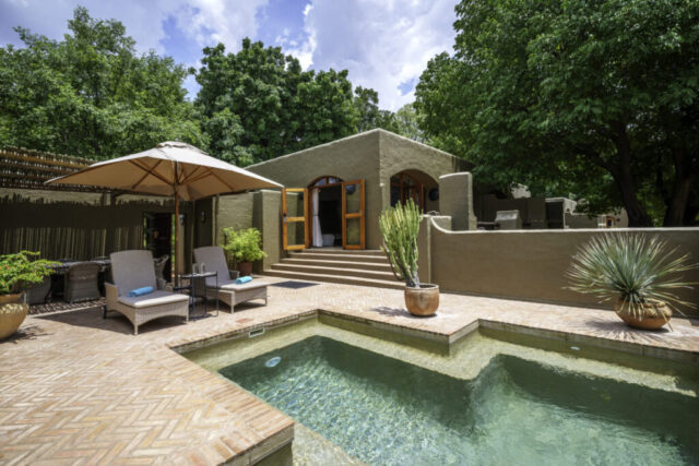 Chobe-Game-Lodge-villa-accommodation